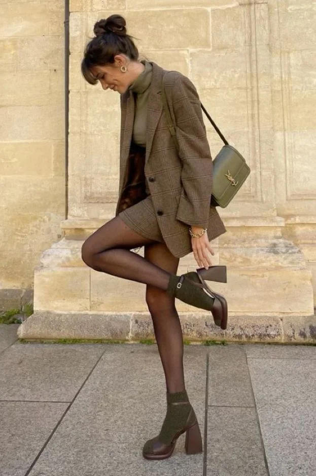 dark academia outfit