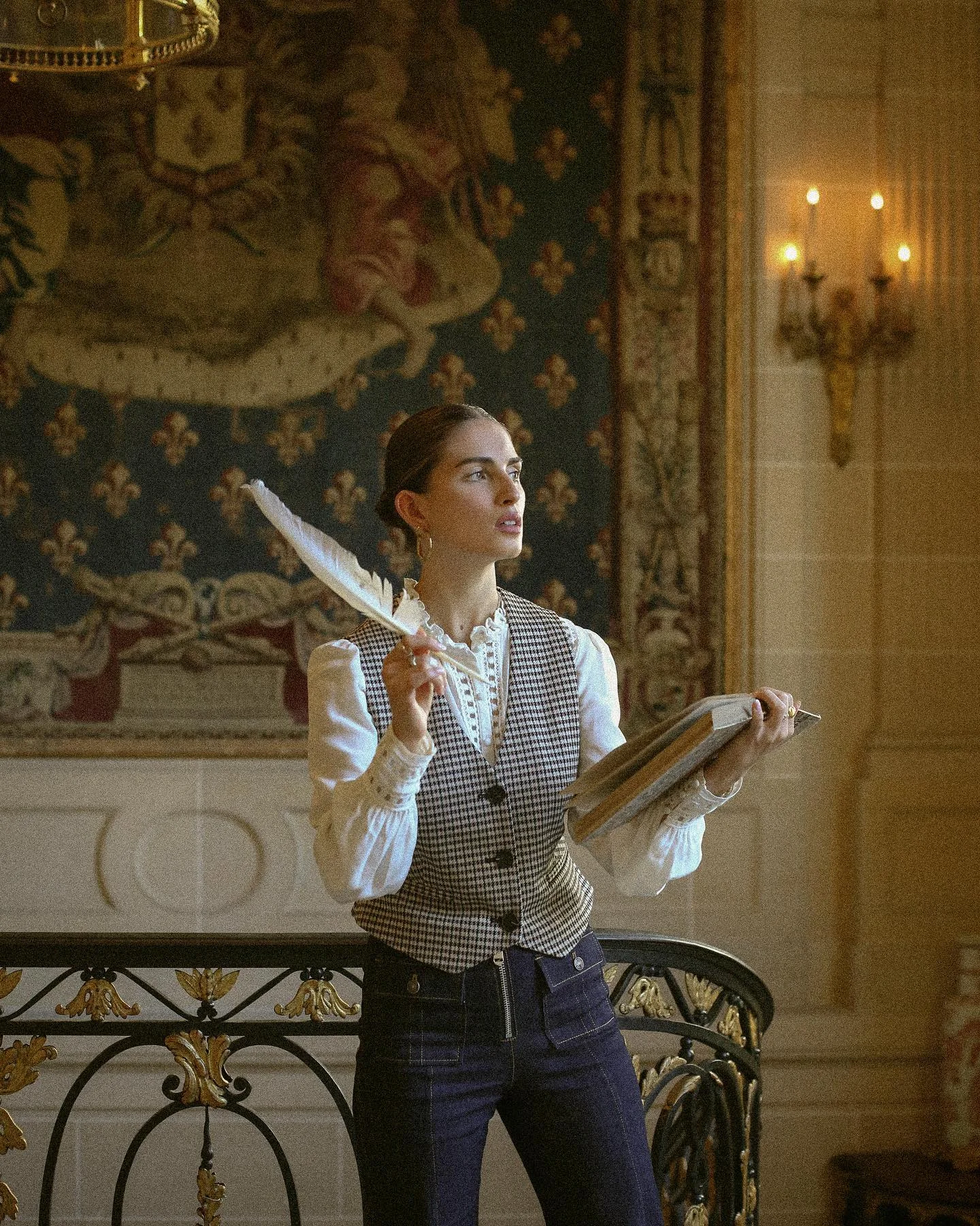 dark academia outfit