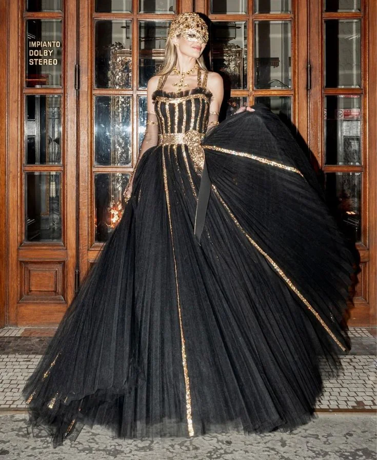 masquerade outfit ideas