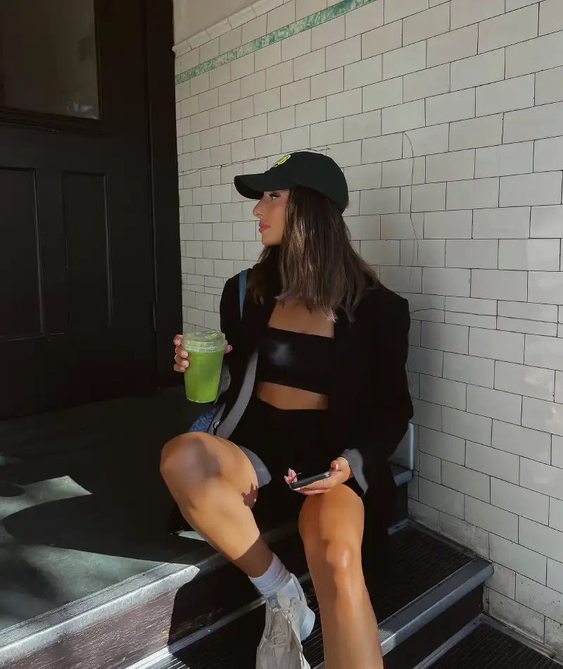 black blazer outfit