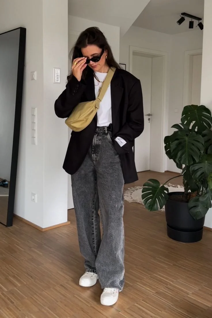 black blazer outfit