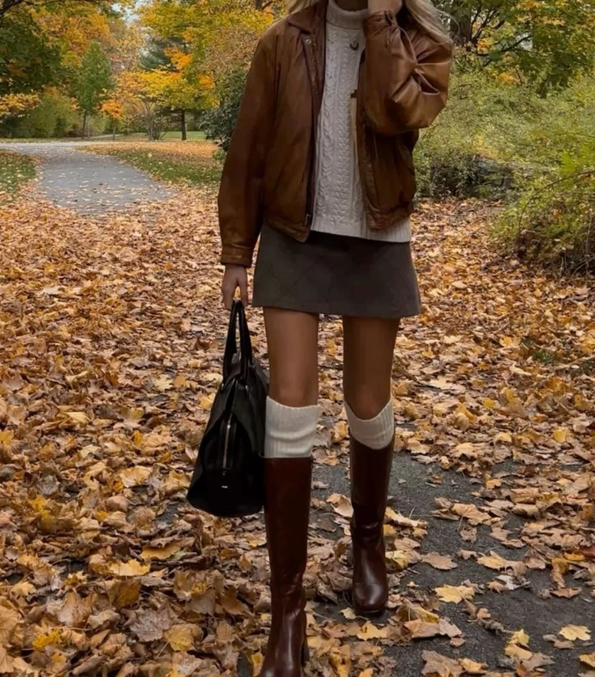 Brown boots outfit