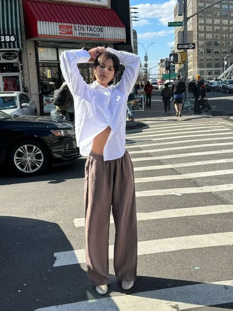 Brown linen pants outfit