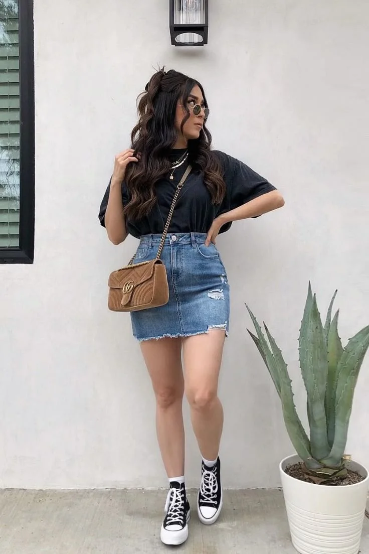 denim skirt outfit ideas