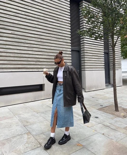 denim skirt outfit ideas