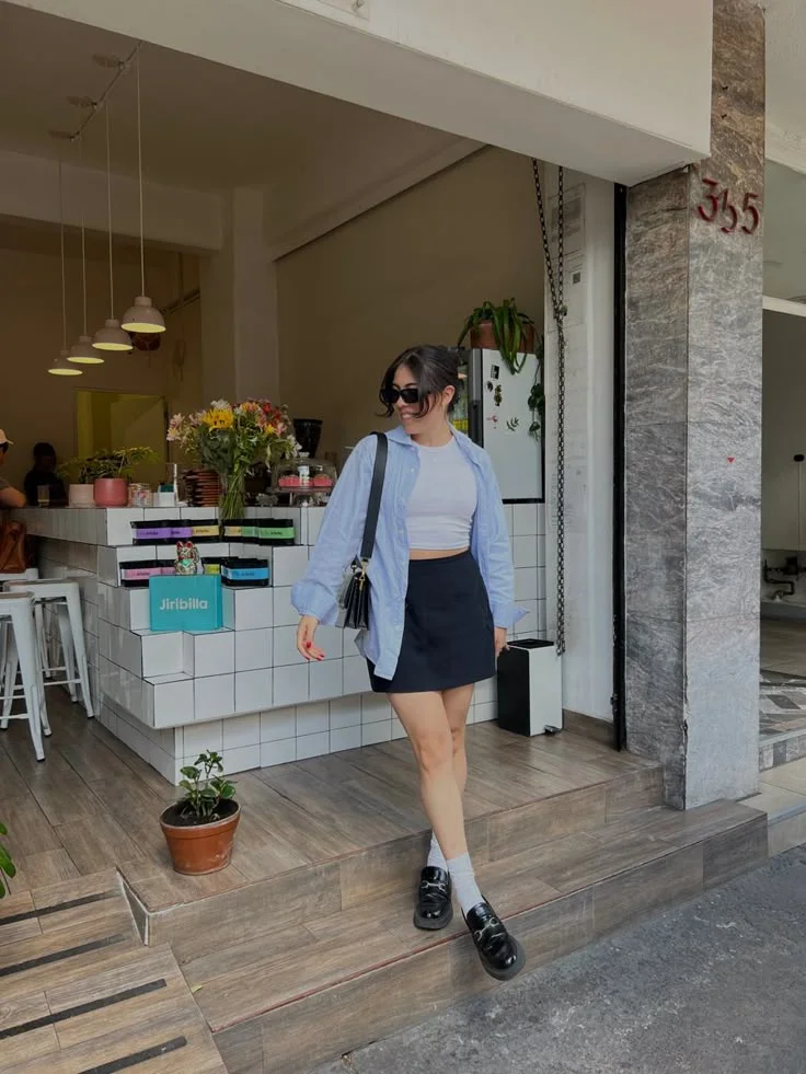 denim skirt outfit ideas