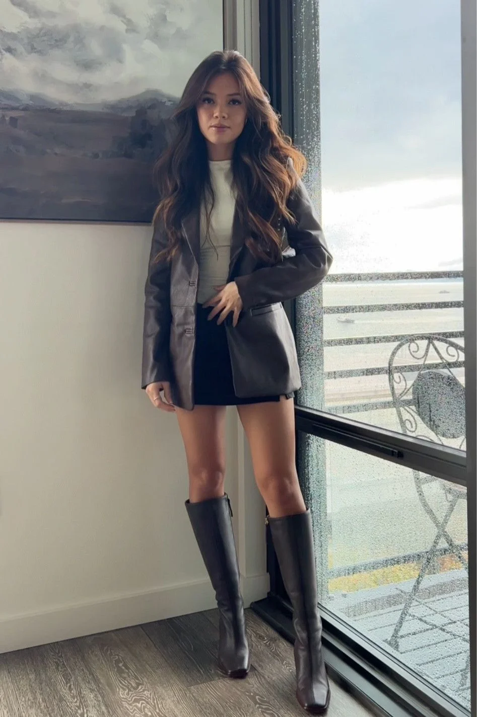leather skirt outfit ideas