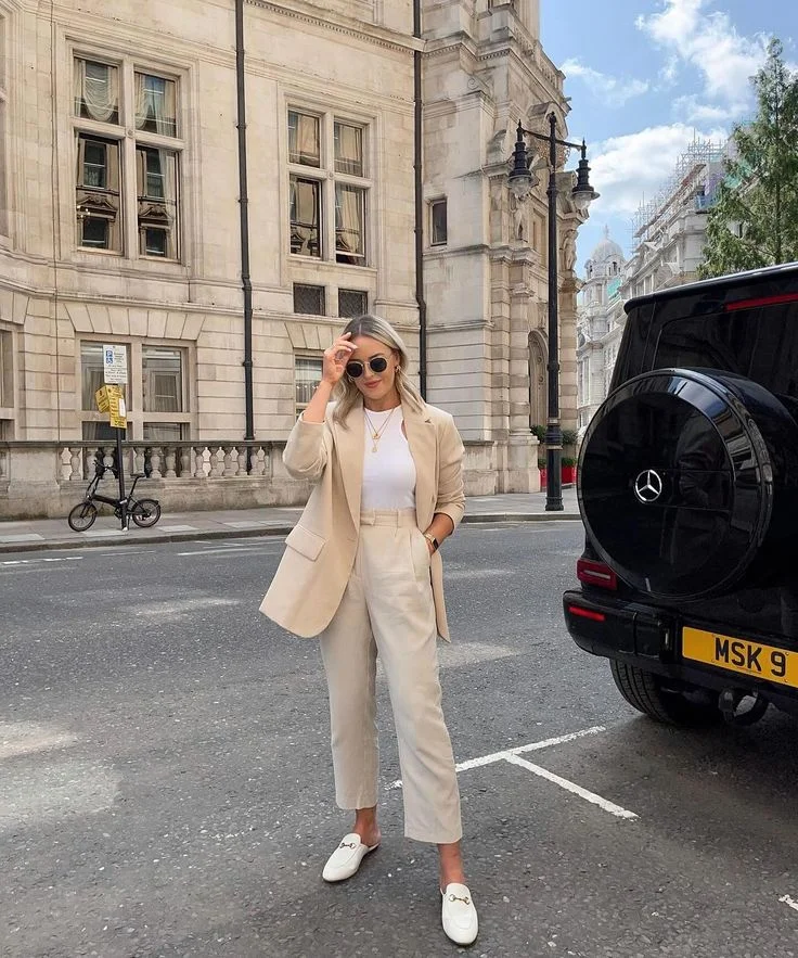 Loafers outfit summer