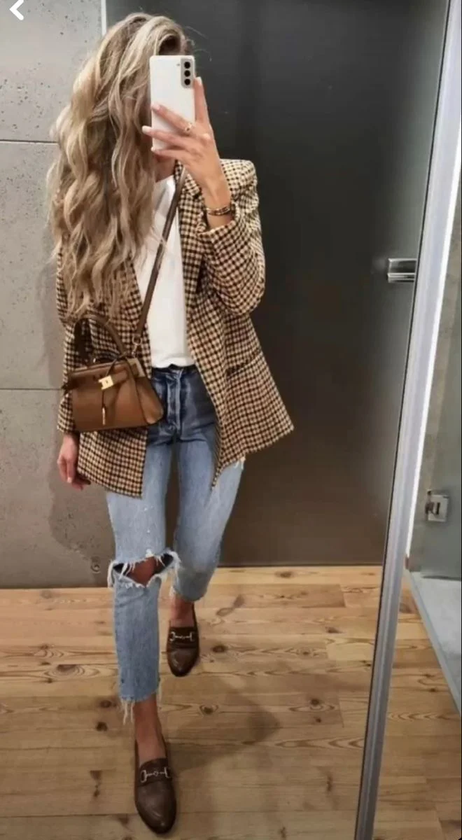 plaid blazer outfit