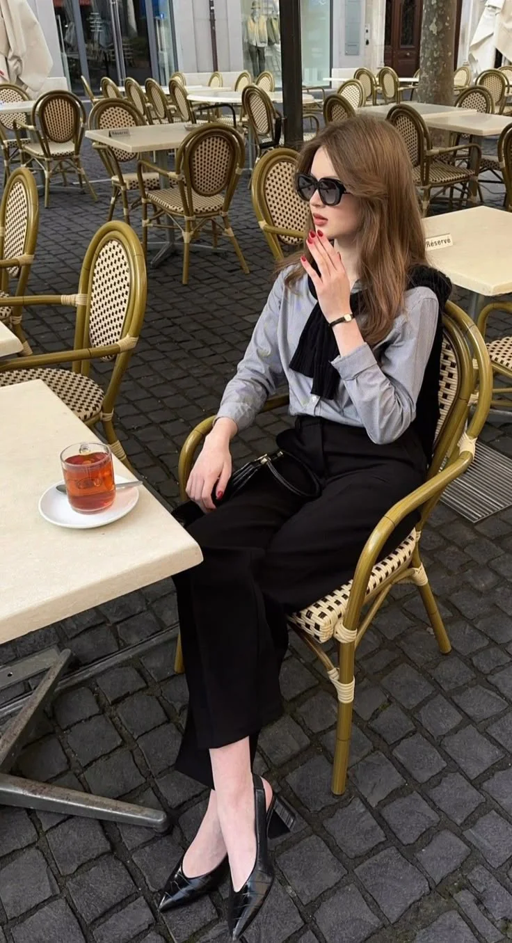 quiet luxury outfit
