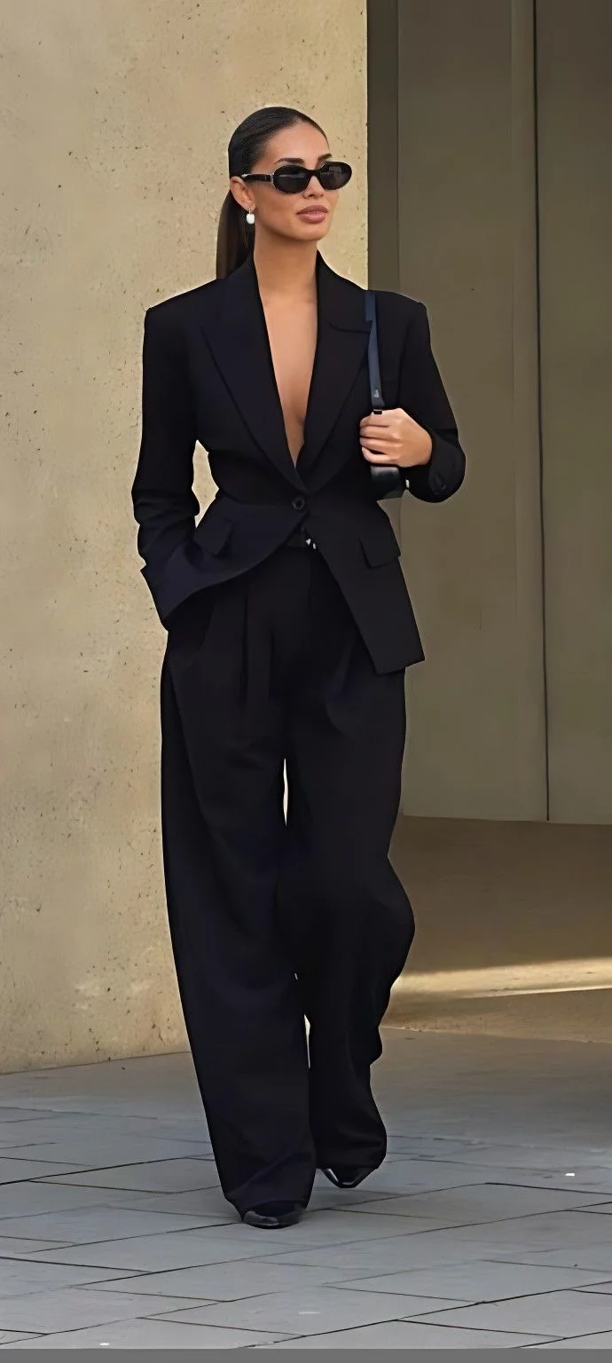 quiet luxury outfit