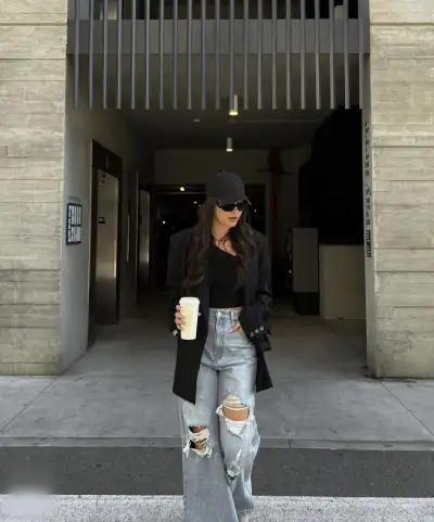 50+ Rainy Summer Day Outfit Ideas That Keep You Dry Without Sacrificing Style