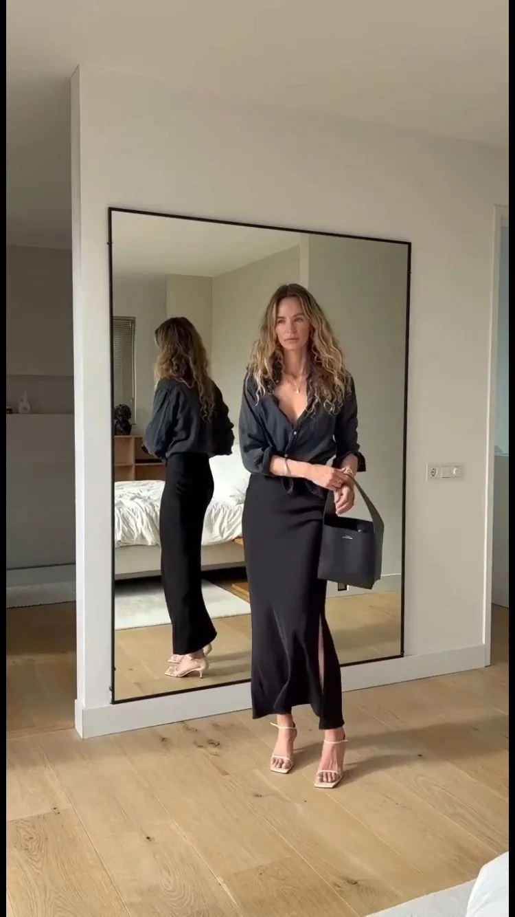 satin-skirt-outfit-ideas