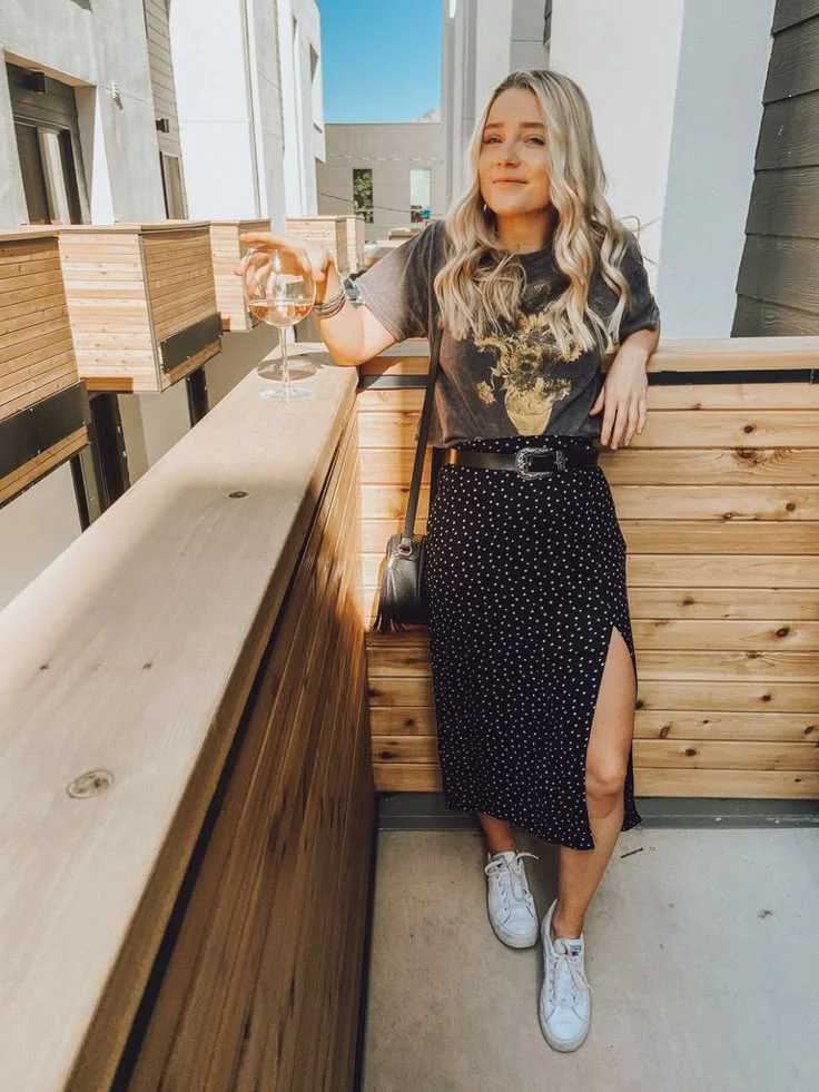 skirt with sneakers