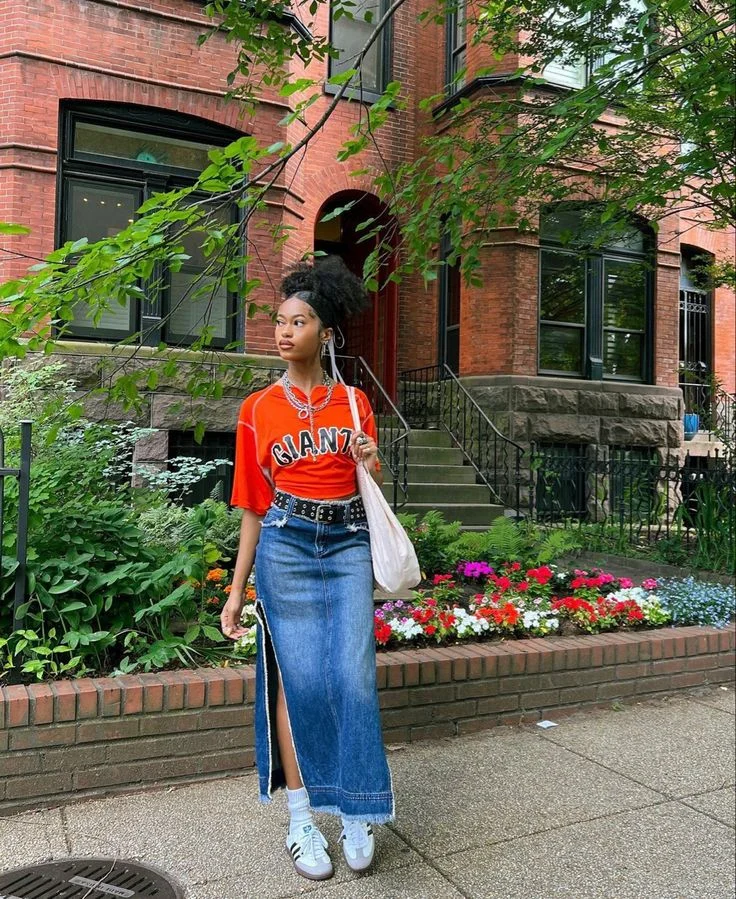 skirt with sneakers