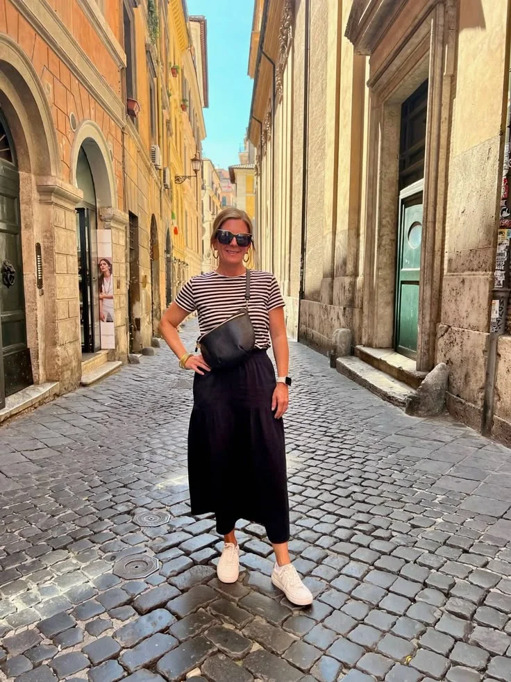 skirt with sneakers