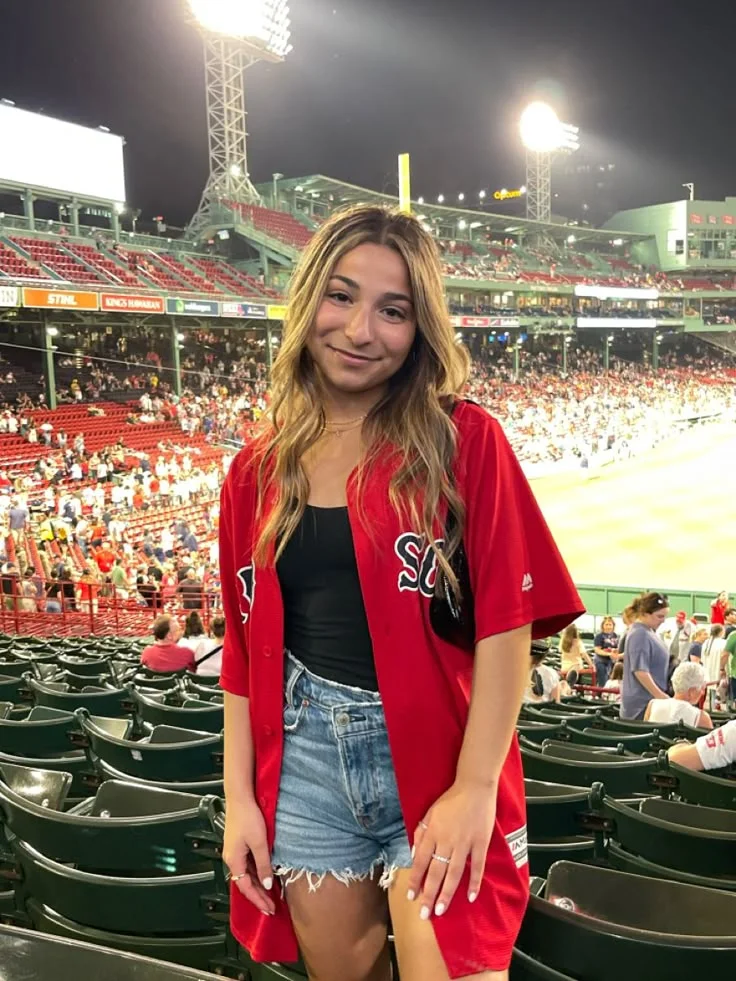 summer baseball game outfit
