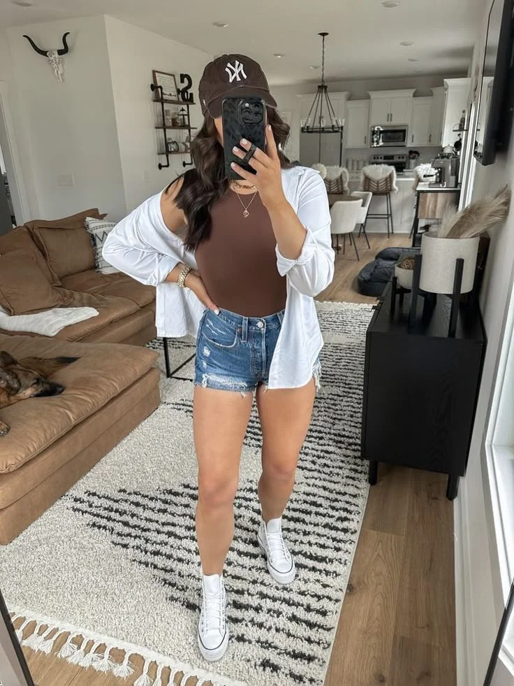 summer baseball game outfit