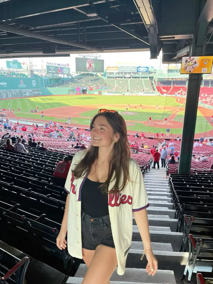 summer baseball game outfit