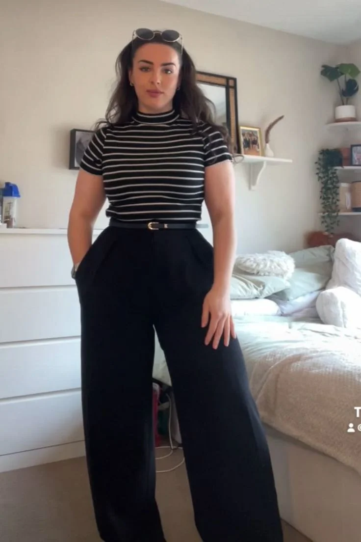 Wide leg pants outfit